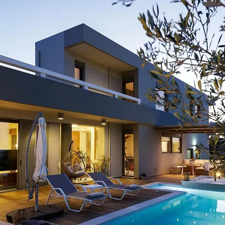 Rizes Villa, Jacuzzi & Pool Amid Olive Trees *