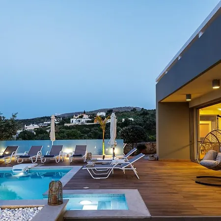 Rizes Villa, Jacuzzi & Pool Amid Olive Trees 빌라 Agia Triada