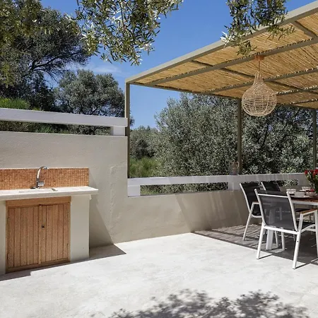 Rizes Villa, Jacuzzi & Pool Amid Olive Trees * Agia Triada