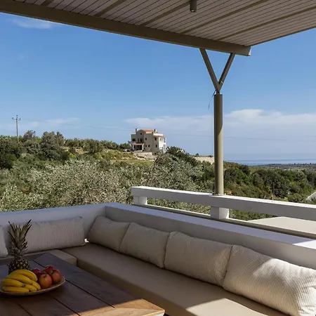 别墅 Rizes Villa, Jacuzzi & Pool Amid Olive Trees