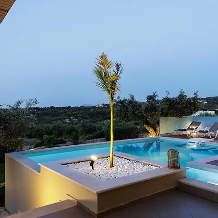 别墅 Rizes Villa, Jacuzzi & Pool Amid Olive Trees